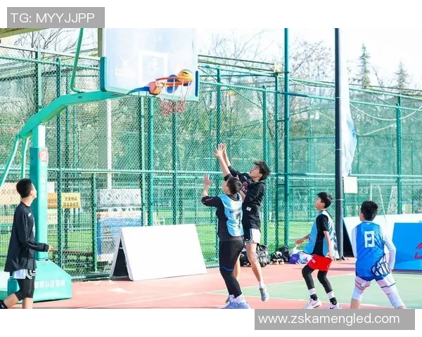 西安篮球队荣登全国篮球技术排行榜第三名引发热议 西安篮球队荣登全国篮球技术排行榜第三名引发热议