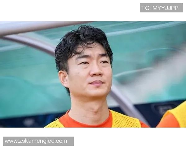 足球明星婚内出轨事件引发舆论热议背后的真相与影响分析 足球明星婚内出轨事件引发舆论热议背后的真相与影响分析