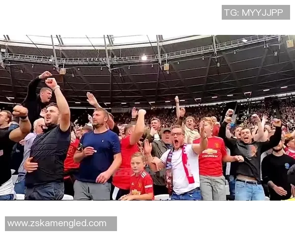 足球明星绰号茄盒的传奇故事与赛场背后的趣闻揭秘 足球明星绰号茄盒的传奇故事与赛场背后的趣闻揭秘